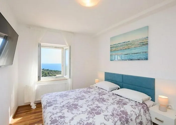 With Parking Space - Mljet - 22322 *