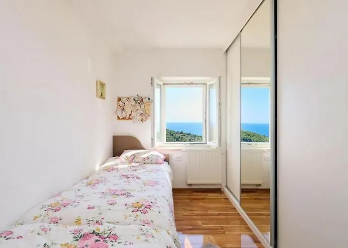 With Parking Space - Mljet - 22322 *